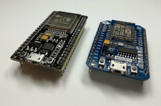 esp32 y esp8266 540x354 - Que es un microcontrolador ? Tipos, Usos y Historia